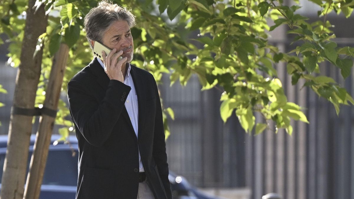 Una infanta en el jardín de los Pujol