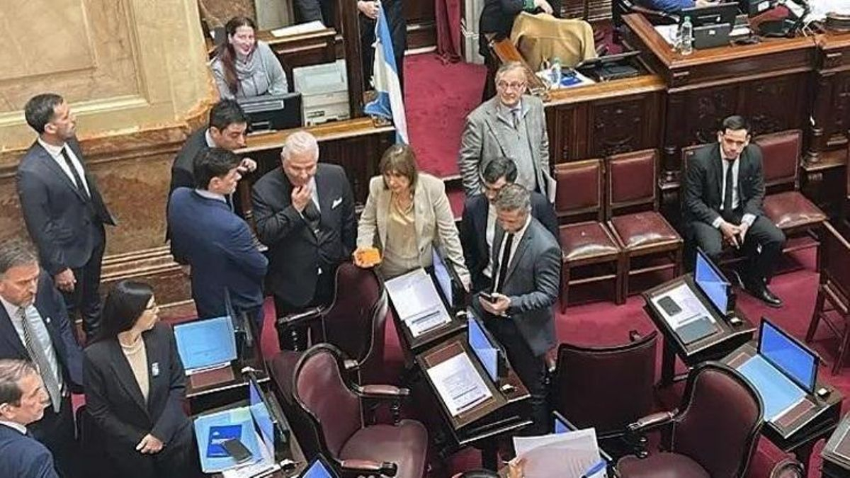 Presionado por la falta de votos, el Gobierno negocia cambios de último momento en la ley de Propiedad Privada