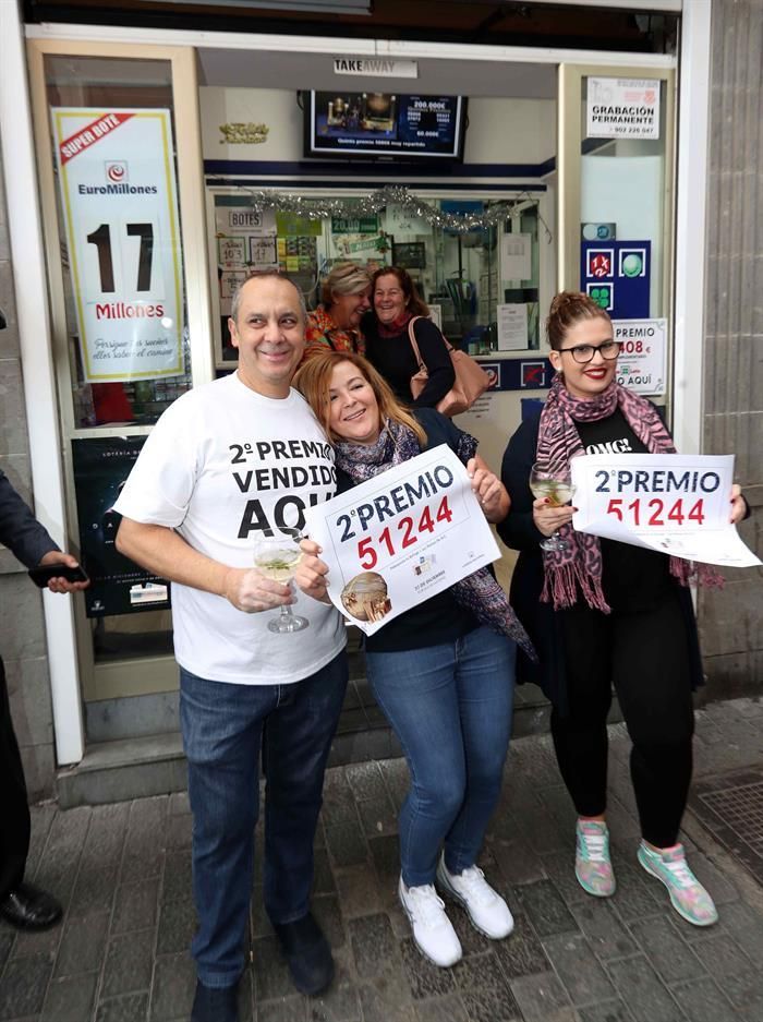 Los propietarios de la administración de lotería de la calle Ripoche