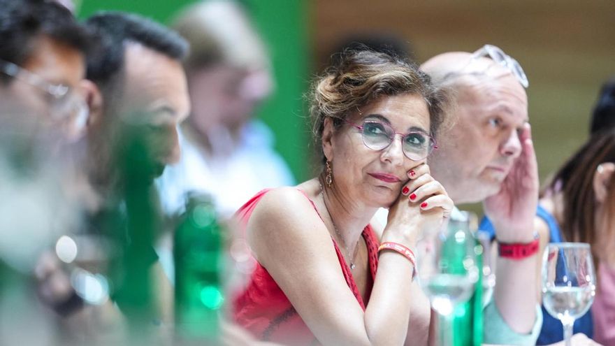 Montero pide al PSOE andaluz evitar las primarias para elegir a sus candidatos en las municipales: "Cuanto menos, mejor"