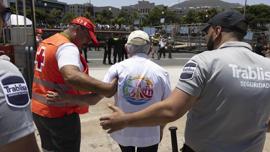 Lo que no se vio de la misa del Papa en Tenerife: horas de espera, lágrimas e historias