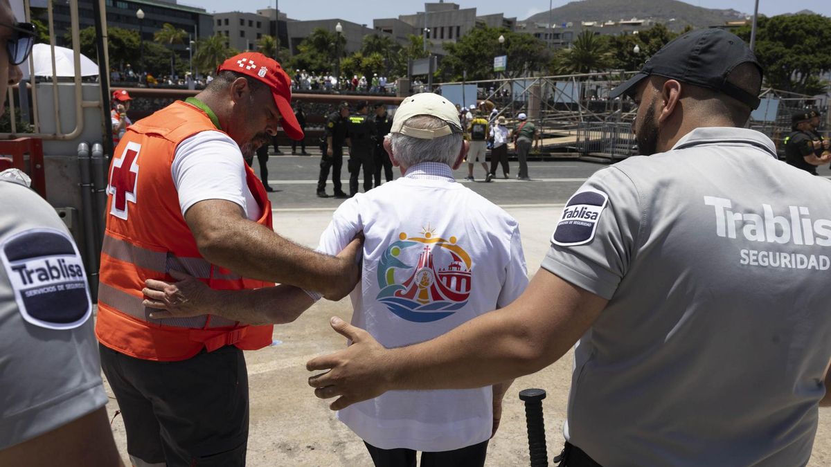 Lo que no se vio de la misa del Papa en Tenerife: horas de espera, lágrimas e historias