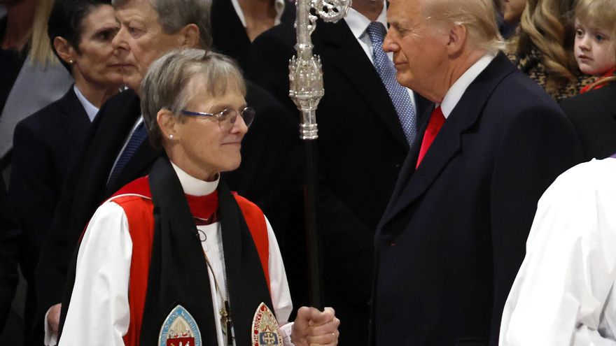 “Misericordia con los transgénero y los migrantes”: el sermón en la catedral de Washington que Donald Trump no esperaba oír