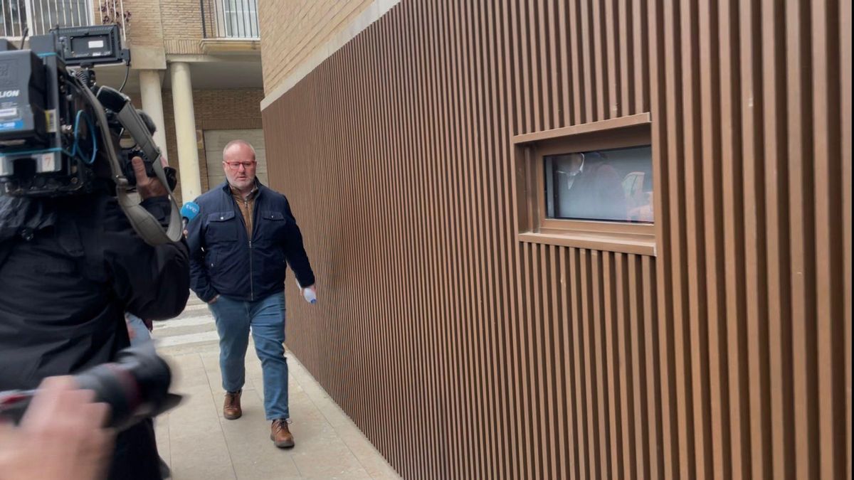 El diputado de Bomberos dice ante la jueza de la dana que Mazón "no tenía que estar" en el Cecopi al participar Pradas