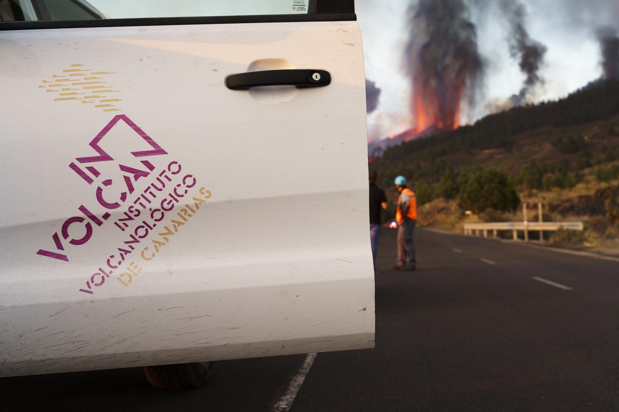 FOTOGALERÍA | Segundo día de erupción en La Palma