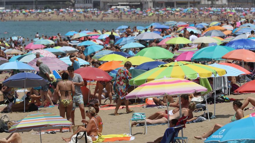 El reto demográfico de Canarias: sobrepoblación en una región ultraperiférica, fragmentada y altamente protegida