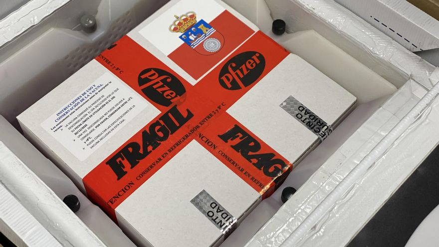 Primeras vacunas contra la COVID llegadas a Cantabria.
