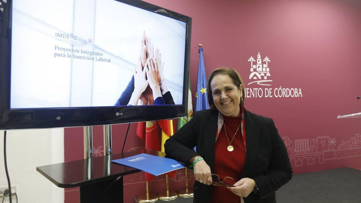 Blanca Torrent, en el Ayuntamiento de Córdoba