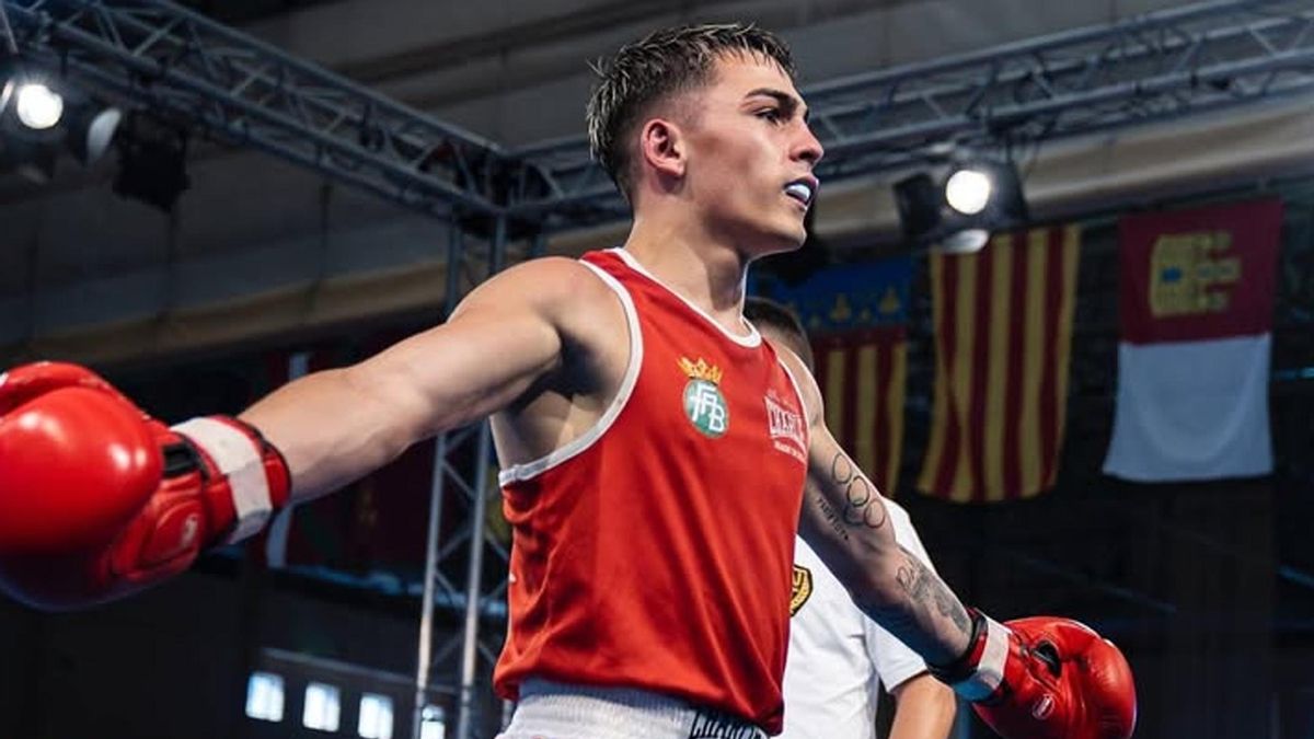 Rafa Lozano Jr arranca en los Mundiales de Boxeo con una victoria incontestable