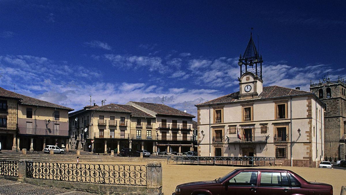 Este pueblo medieval lo tiene todo para una escapada perfecta: calles empedradas, paisajes y además se come muy bien