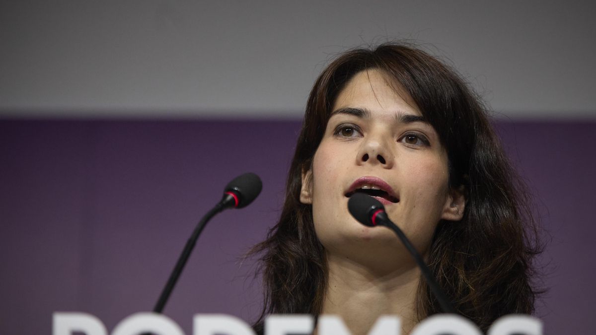 La portavoz de Podemos, Isa Serra, durante una rueda de prensa en la sede del partido, a 19 de julio de 2021, en Madrid (España).
