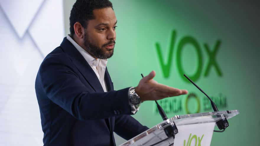 Vox exige a Feijóo que presente una moción de censura contra Sánchez