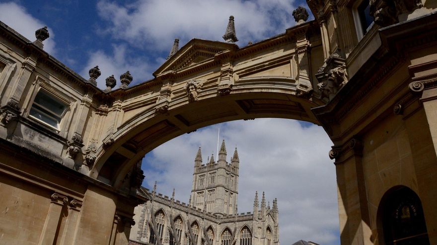 Bath atesora uno de los patrimonios arquitectónicos mas valiosos de Inglaterra.