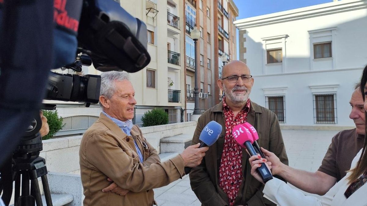 Unidas por Extremadura: "Guardiola se rodea del núcleo duro del PP para tragar los sapos de Vox"