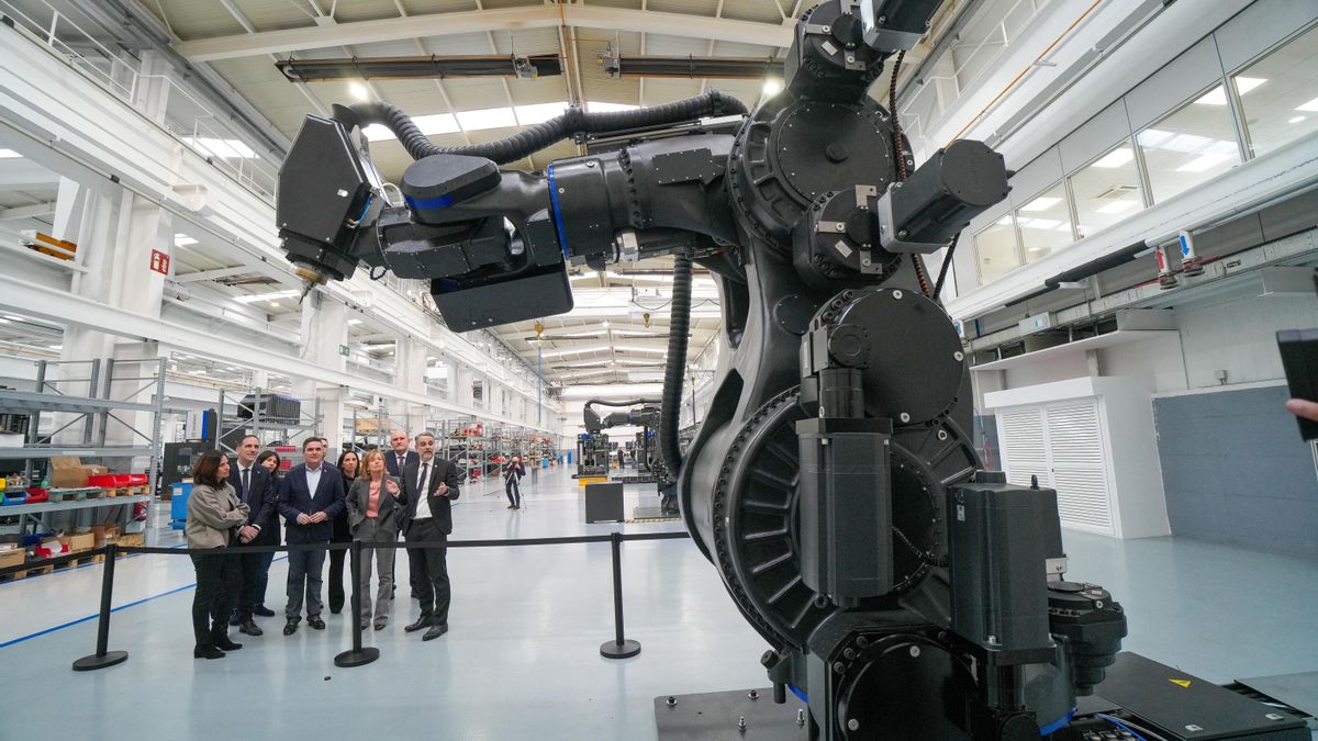 Danobat creará 500 empleos e invertirá 50 millones en nuevos robots industriales, el segundo proyecto del plan de industria