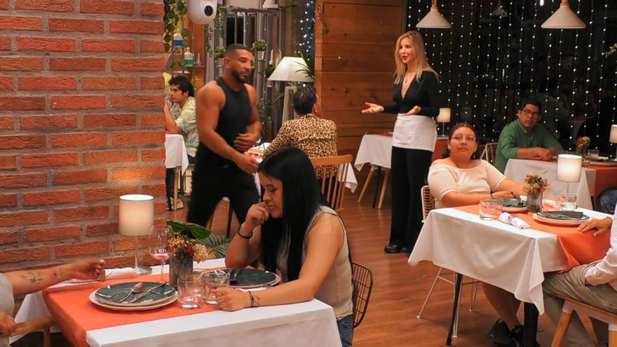 Tensión entre dos solteros de 'First Dates' que ya se conocían: "¡Me voy, no voy a aguantar a maleducados!"