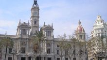 Fachada principal del Ayuntamiento de València.