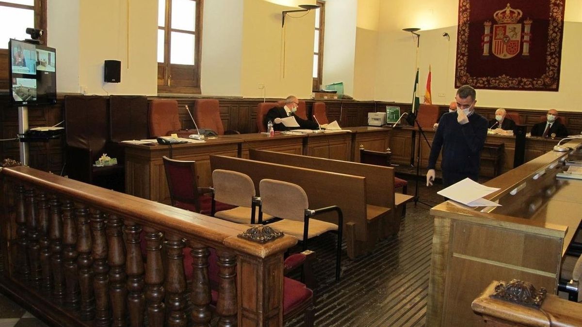 Condenado a tres años de cárcel el primer preso juzgado por multivideoconferencia