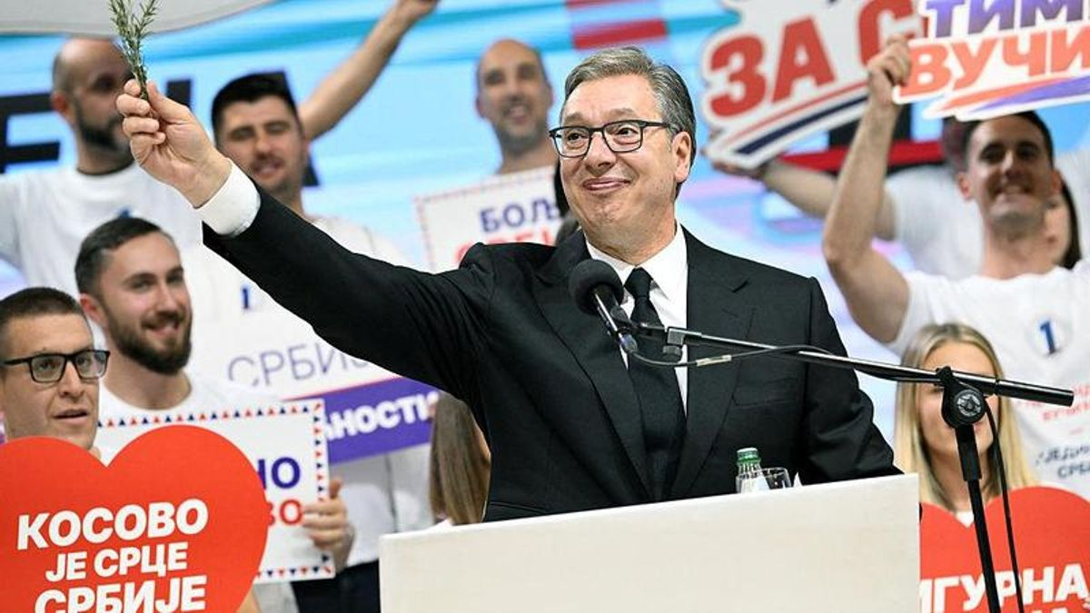 Aleksandar Vucic, durante un acto de campaña el pasado 22 de octubre.