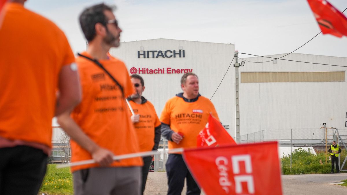 En una jornada de huelga de la plantilla de Hitachi