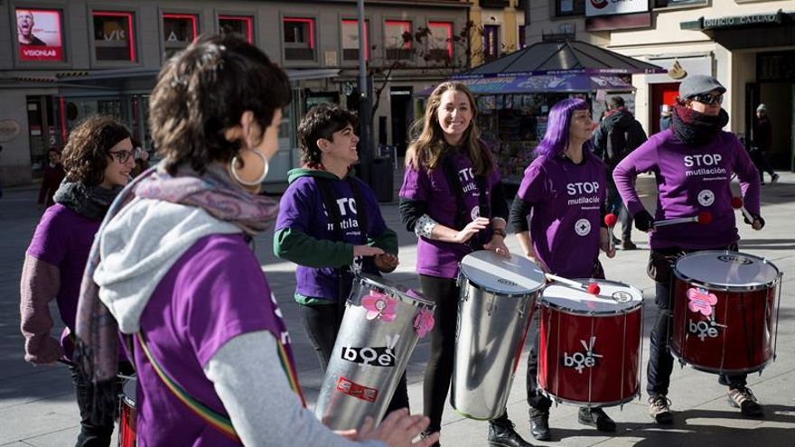 Contra la mutilación genital: mejor educación y mediación, que sanción penal