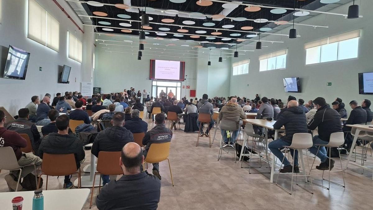 CCOO y USO trasladarán a la plantilla de Hitachi "la falta de avance en la negociación y actitud de bloqueo"