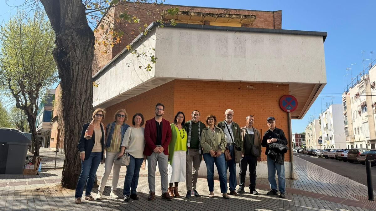 IU denuncia el “abandono” del Distrito Sur y rechaza la recalificación del antiguo Cine Córdoba