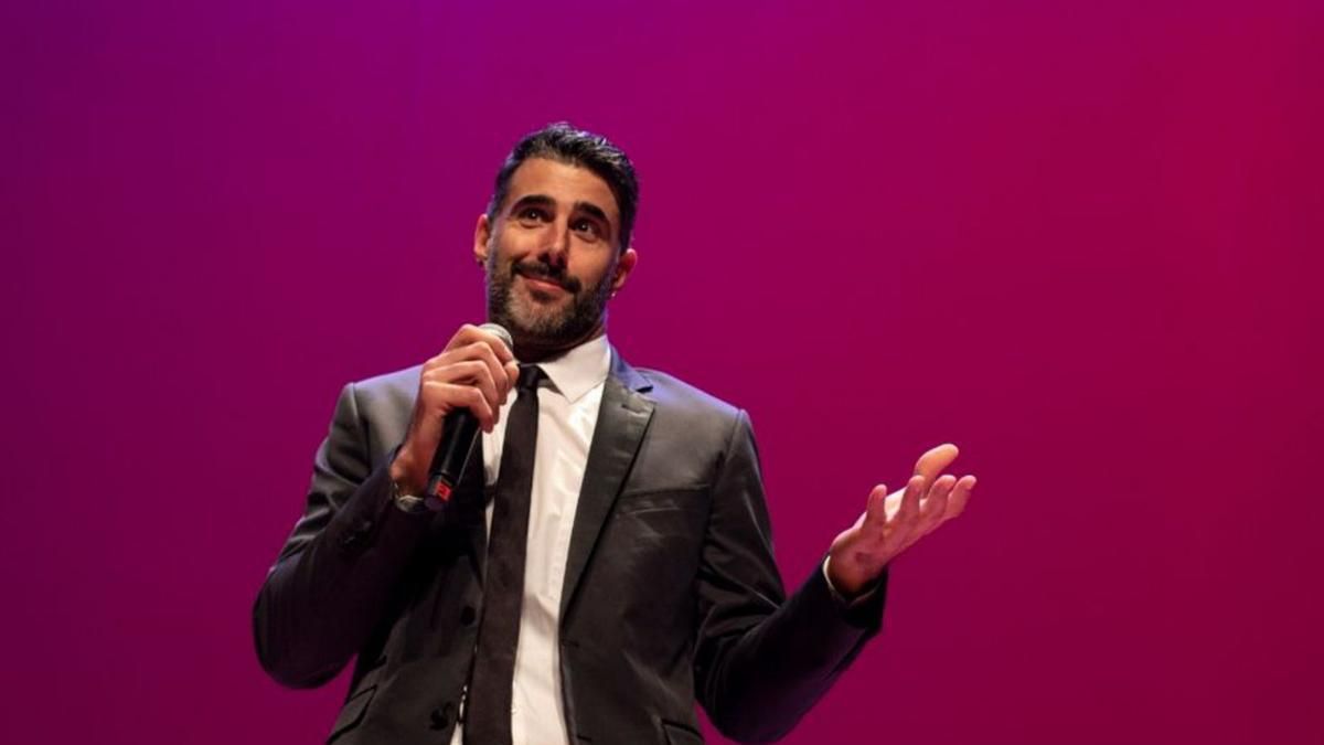 El actor y humorista David Amor sube al escenario del Teatro San Francisco de León este viernes