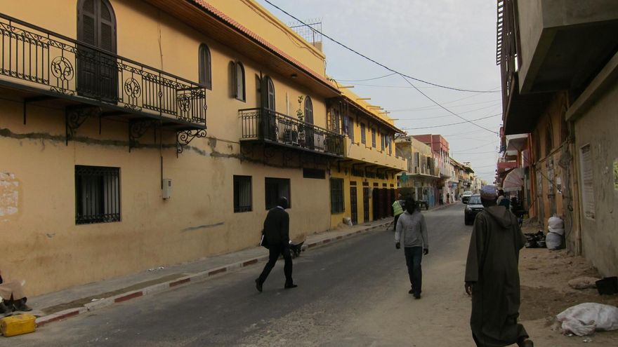 Calles coloniales de la vieja Saint Louis.