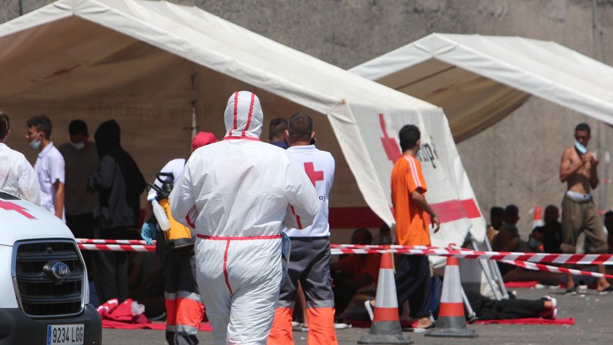 Clavijo vuelve a pedir al Estado recursos para atender a los menores migrantes en Canarias, pese a que las competencias son autonómicas