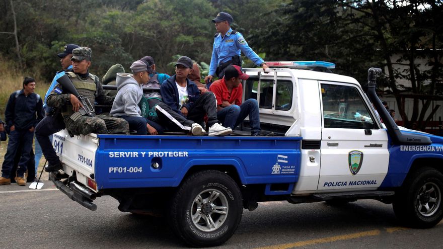 La Fiscalía y Policía de Guatemala detienen a 14 emigrantes hondureños