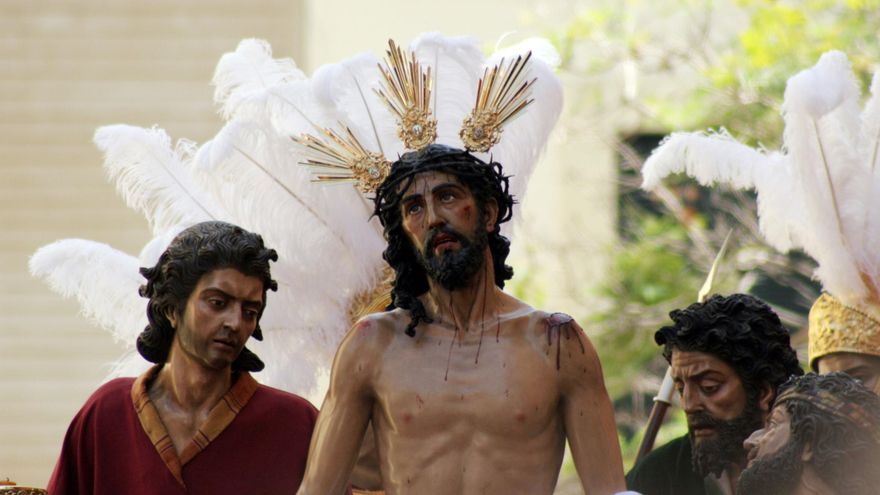 Paso titular de la Hermandad de Jesús Despojado, en Sevilla