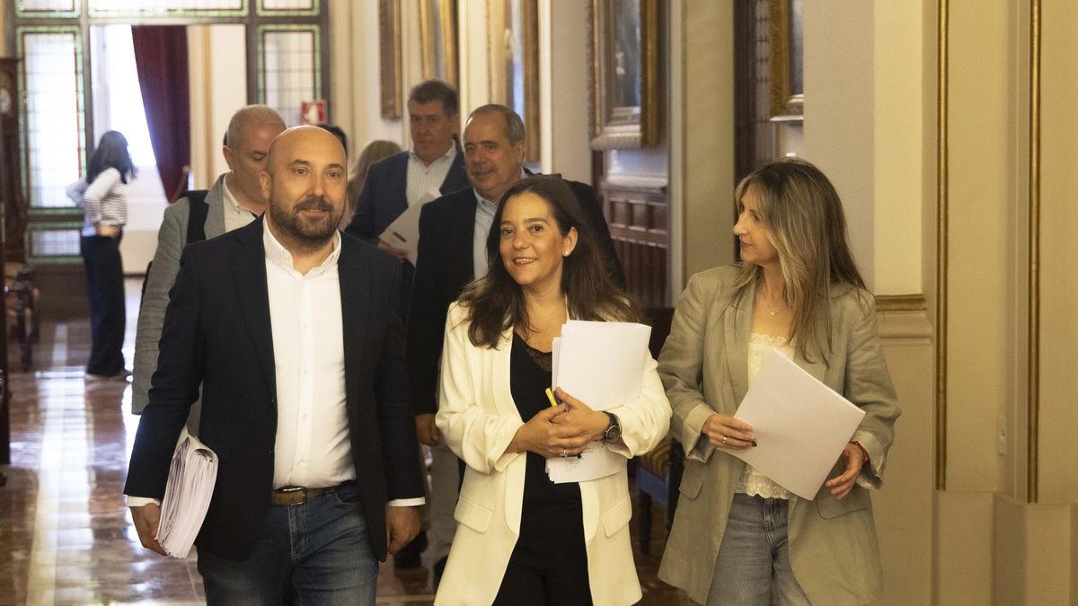 El Ayuntamiento de A Coruña aprueba la regulación de las viviendas de uso turístico y la tasa a visitantes