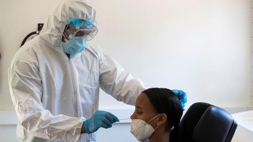 Los contagios de coronavirus se aceleran en la República Dominicana