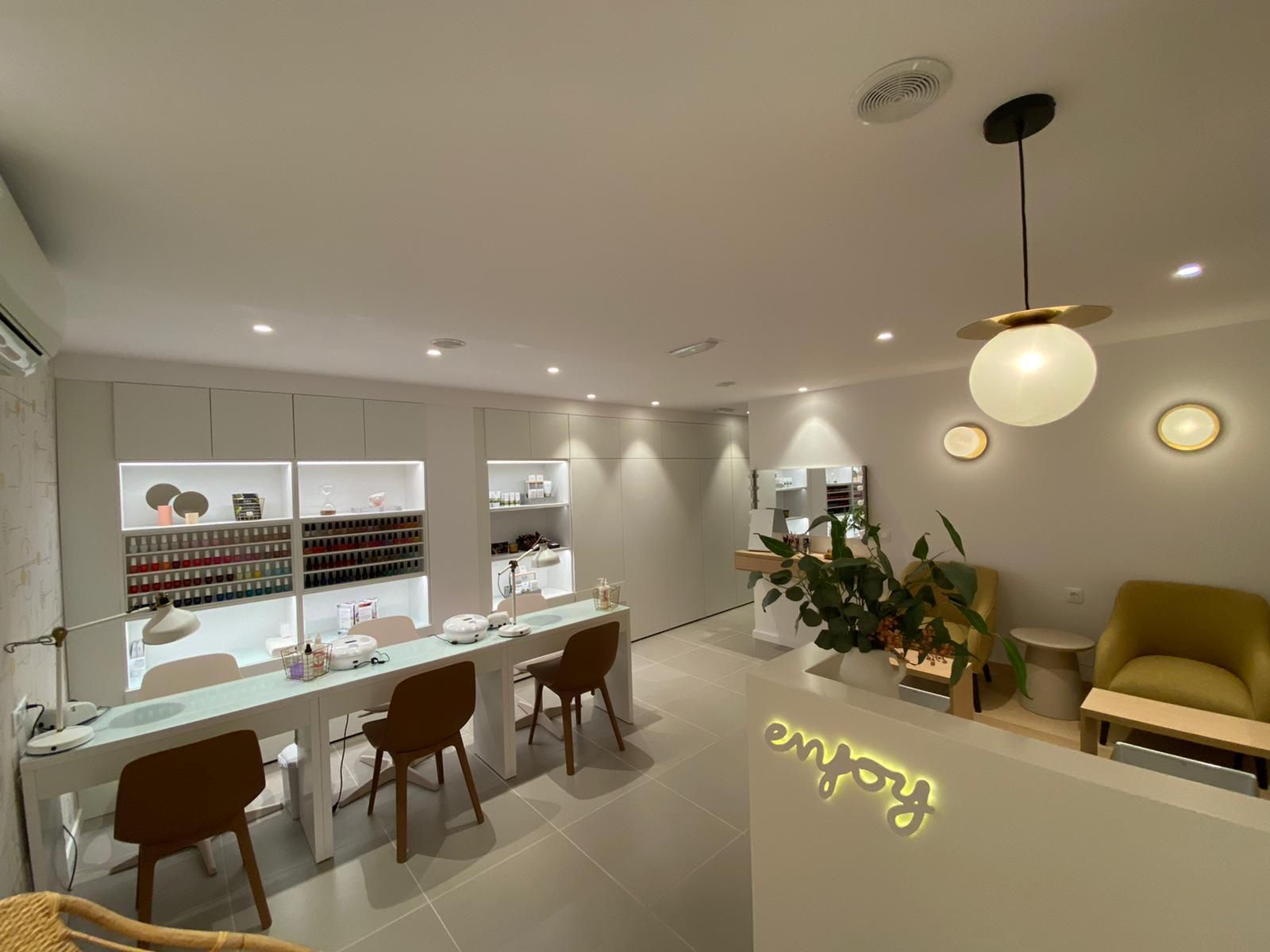 El Centro de Belleza y Medicina Estética Elba Montelongo se ha adaptado a las nuevas tecnologías.