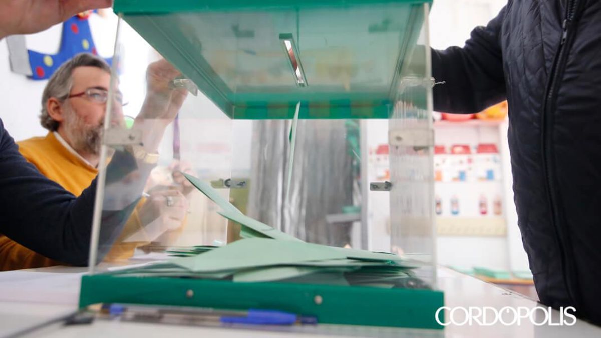 CCOO recuerda a las personas que trabajan el domingo que tienen derecho a permisos retribuidos para ir a votar
