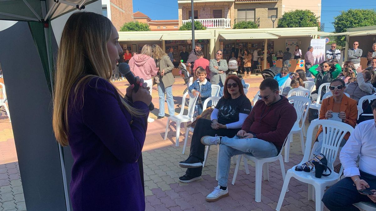 La concejala delegada de Cultura, Concha Mercedes García, en la inauguración.