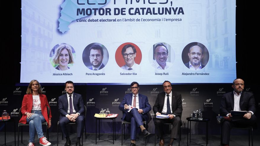 ERC y Junts rompen el tabú de la financiación autonómica y pugnan por liderarla frente a Illa