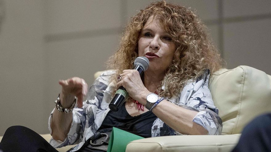 "Maternidades": las escritoras hablan de la condición de madres más allá de los tópicos