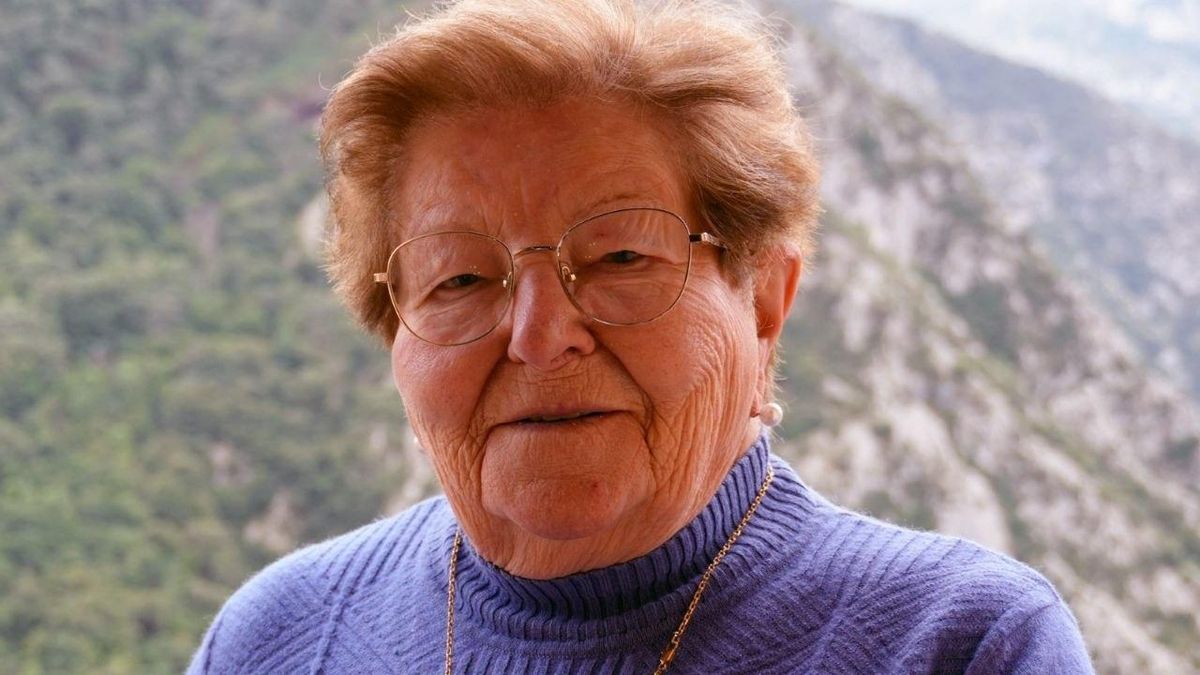 Antonia, sor Victoria, Antonia: los caminos de una vida