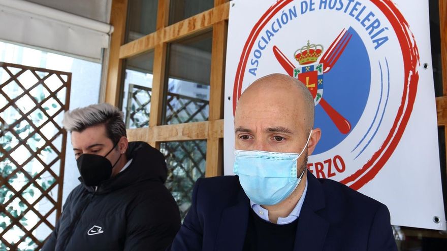 César Sánchez / ICAL . El portavoz de la asociación de hostelería del Bierzo, David Belzuz.