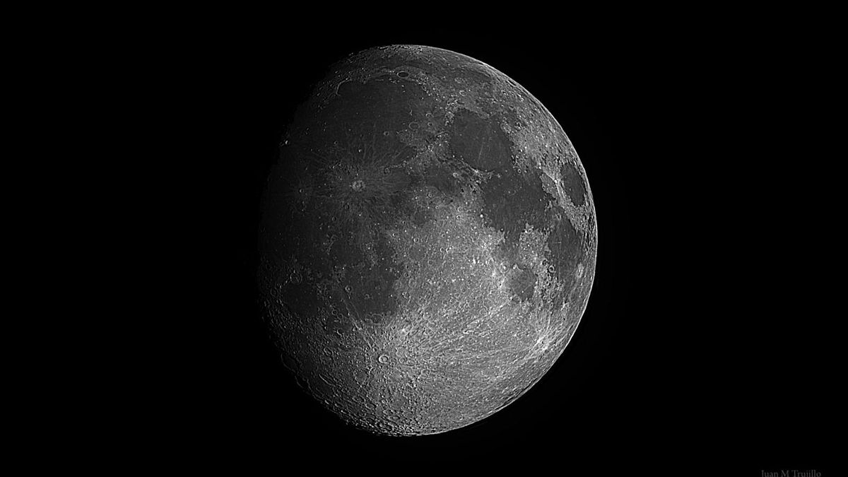 Luna. Foto hecha el 25 de marzo de 2021.