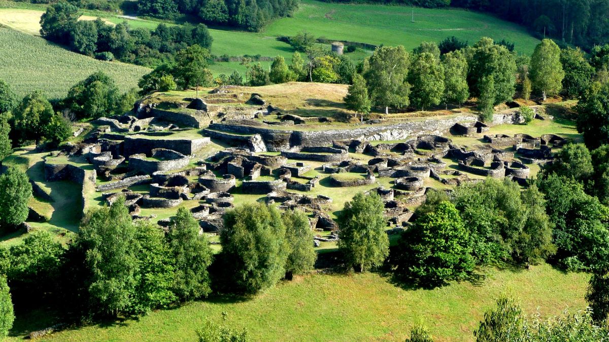 ¿Qué hizo abandonar numerosos castros hace 2.400 años? El fenómeno arrancó en Asturias y todavía plantea interrogantes