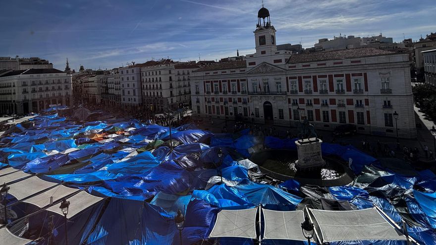 Vista de la acampada de la Puerta de Sol, este sábado.