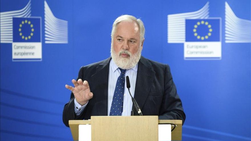 La CE pide a los países "valentía colectiva" para responder a los flujos migratorios