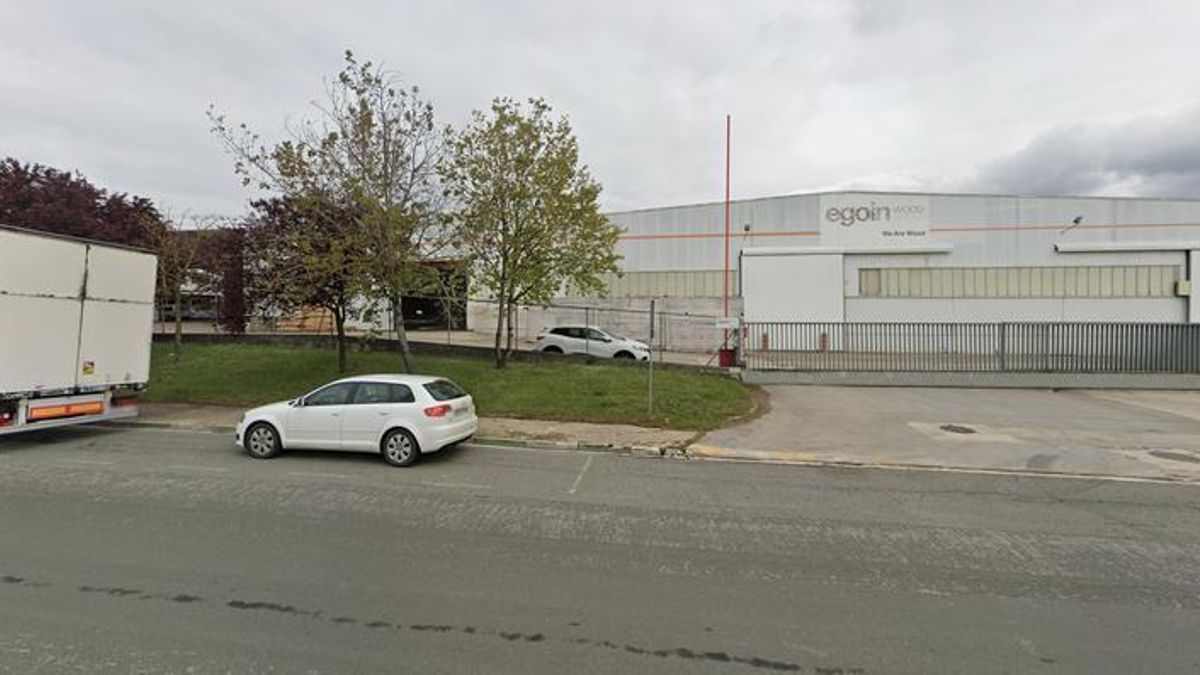 Fallece un transportista de 41 años en una empresa de desarrollos en madera de la localidad alavesa de Legutio