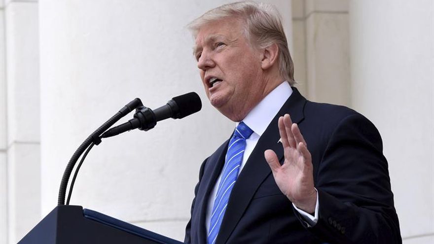 Trump tacha de "inaceptable" el apuñalamiento racista ocurrido en Portland