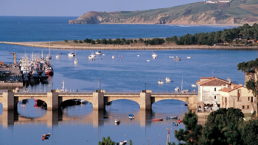 Una ruta literaria en San Vicente recorrerá escenarios de la novela 'Mil años de arroz y diez meses de flores'
