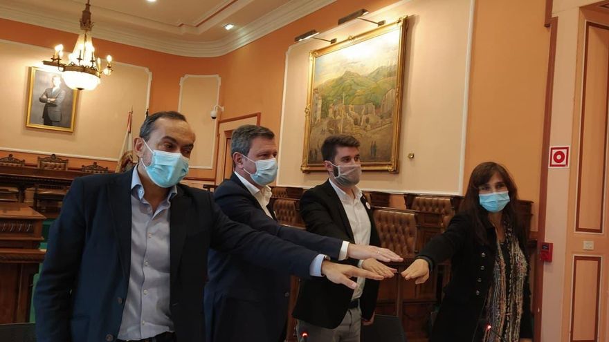 28 de noviembre: Acuerdo en Irún