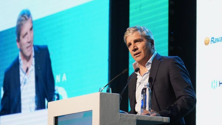 Termina el blanqueo, pero pretenden extenderlo entre críticas por la evasión y el lavado